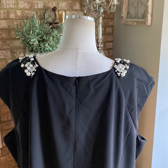 CHANGES BY TOGETHER UK BLACK EMBELLISHED NECK DRESS EVEING FORMAL SLIMMING 26 - Picture 8 of 14